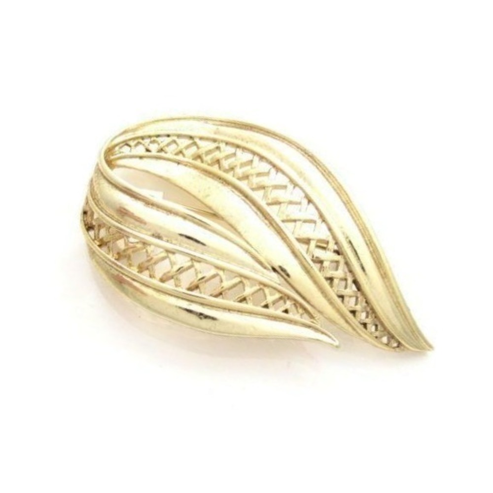 Vintage Detailed Abstract Flame Gold Plated Shiny Weaved Design Brooch Pin